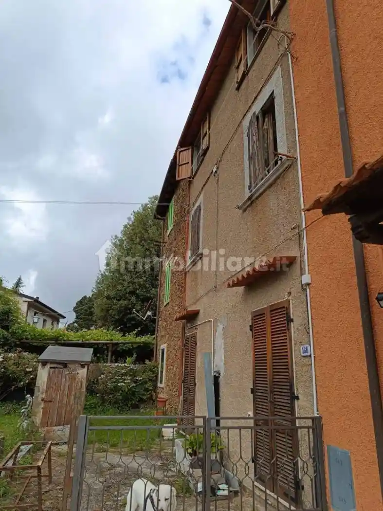 Villetta a schiera in vendita a Seravezza