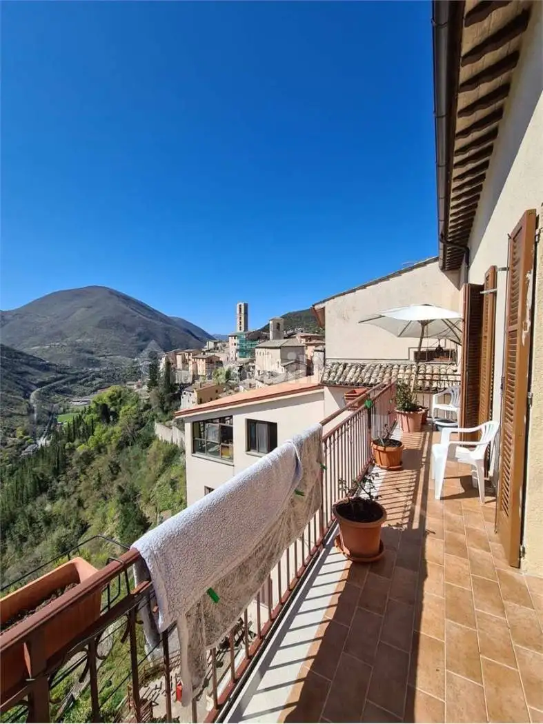 Quadrilocale buono stato, Cerreto di Spoleto - foto 3