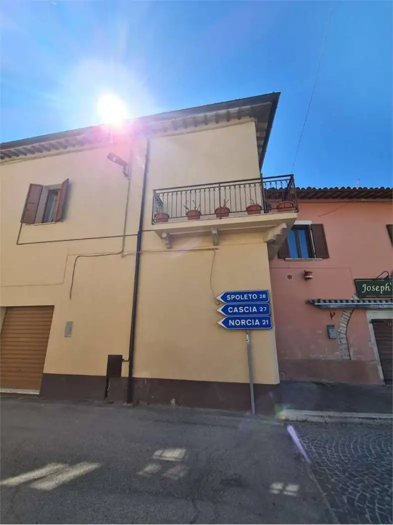 Quadrilocale buono stato, Cerreto di Spoleto - foto 4