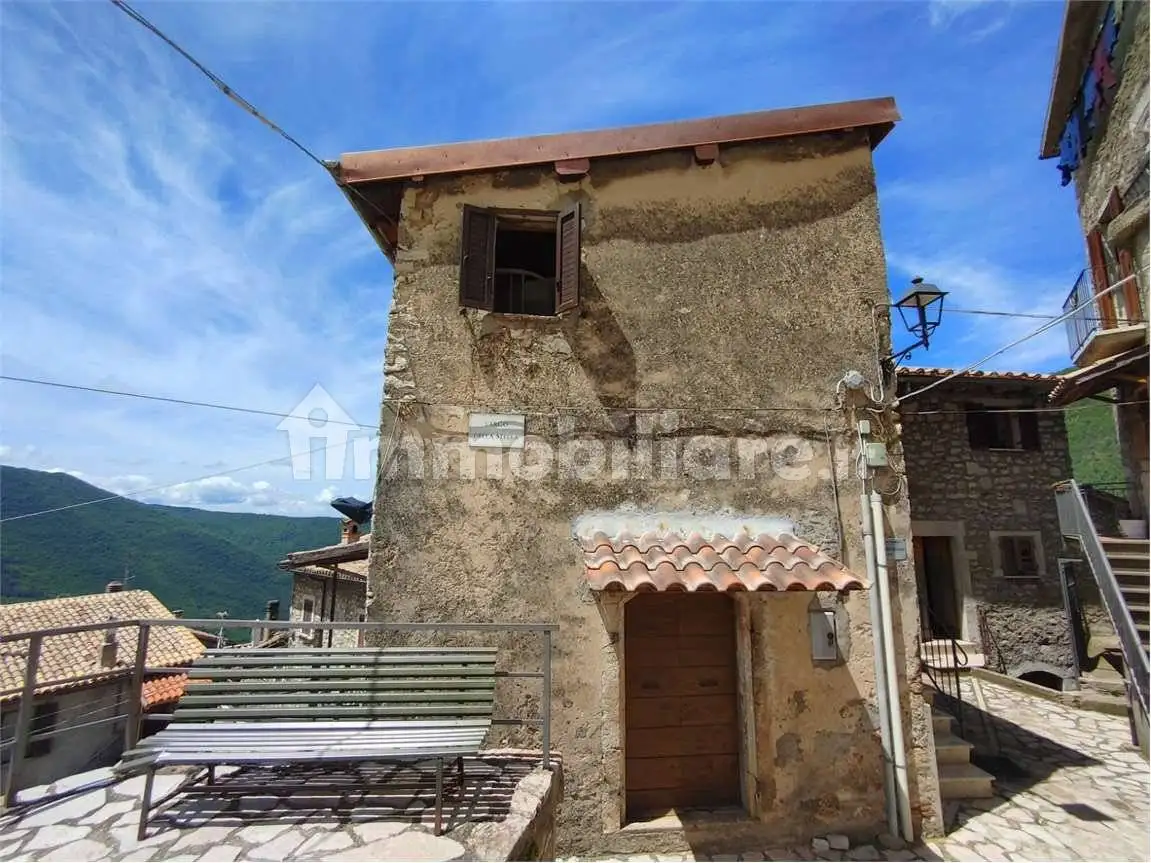 Appartamento in vendita a Polino