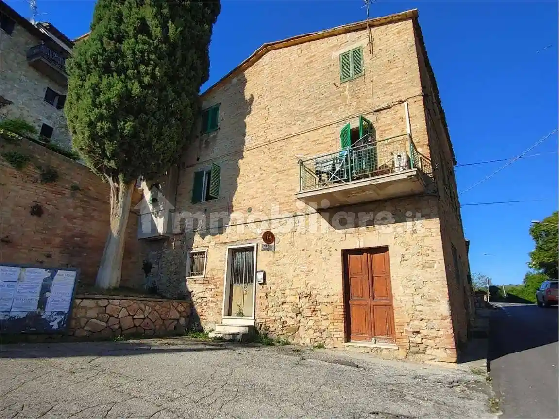 Casa indipendente in vendita a Todi