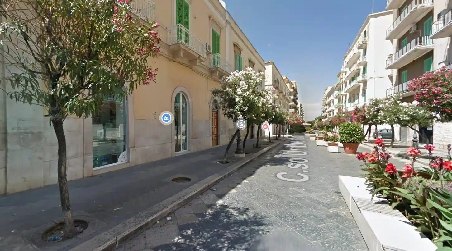 Palazzo - Edificio in vendita a Molfetta