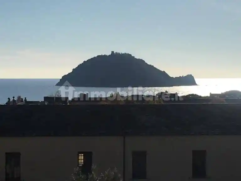 Appartamento in vendita a Albenga
