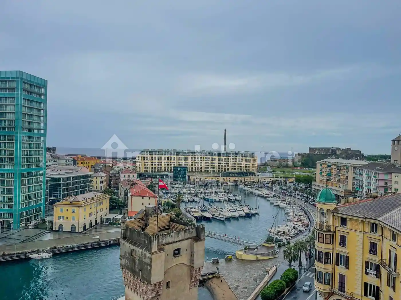 Appartamento in vendita a Savona