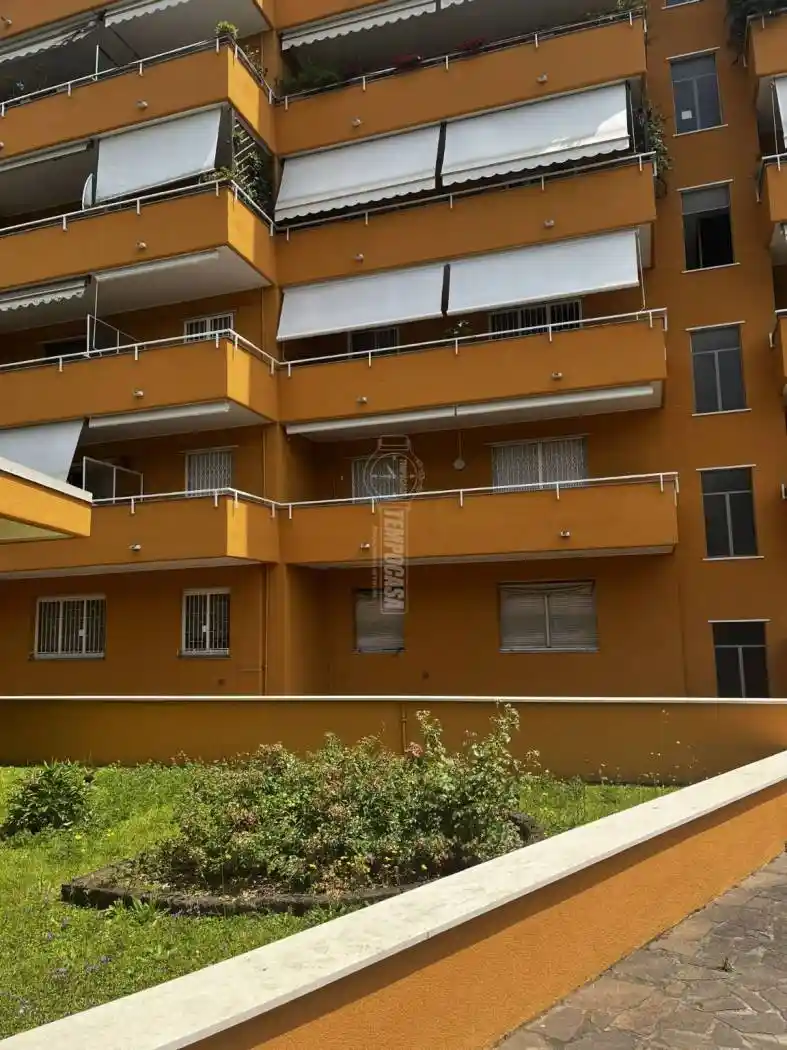 Appartamento in vendita a Peschiera Borromeo