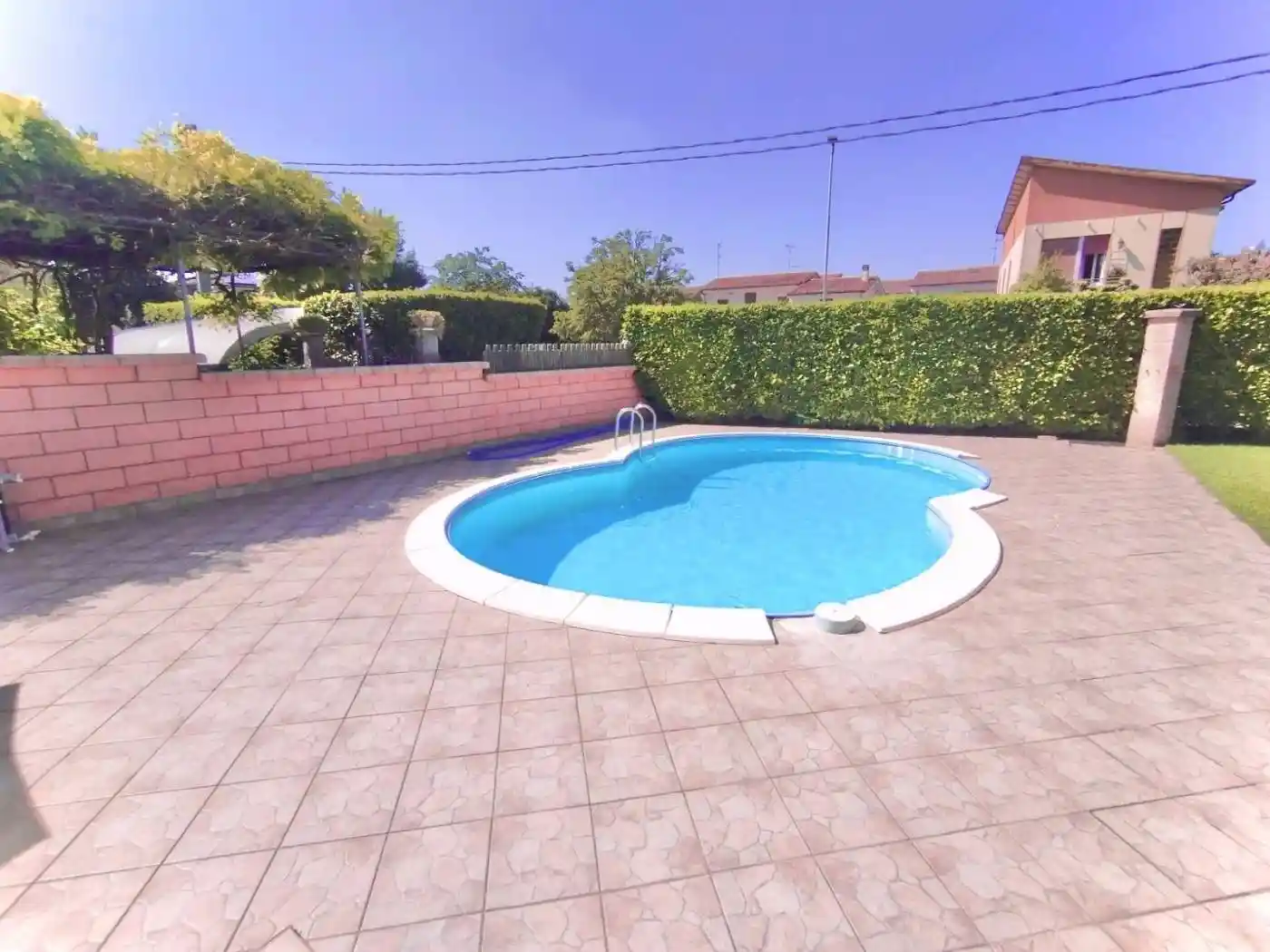 Villa in vendita a San Benedetto Po