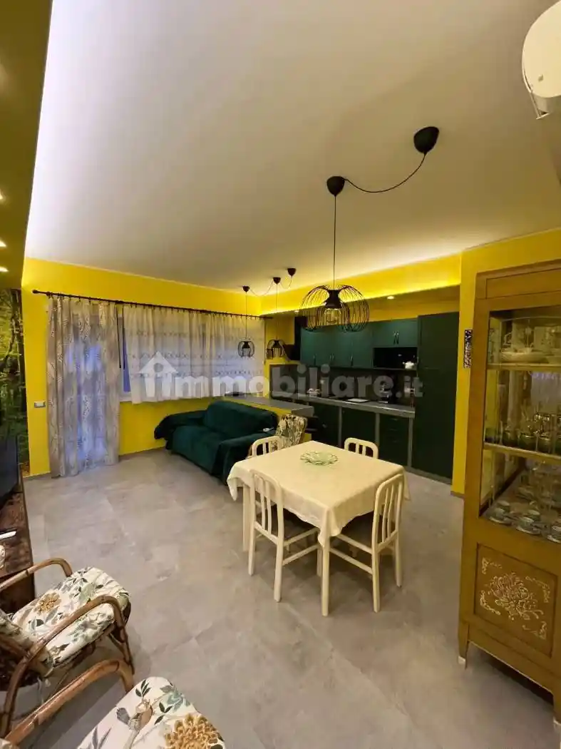 Quadrilocale via Antonio Bottasso 29, Centro, Terracina - foto 3