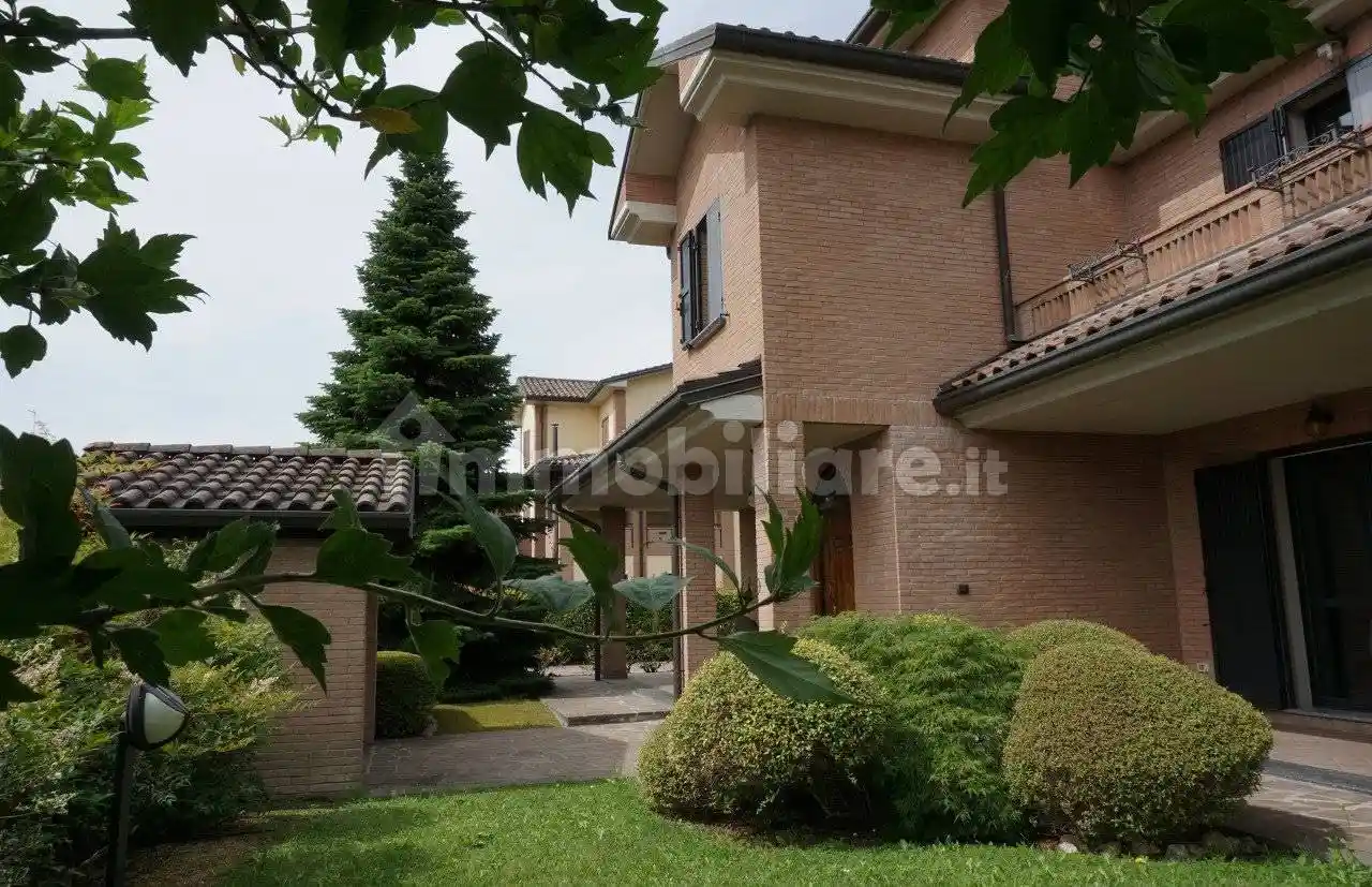 Villa in vendita a Colorno