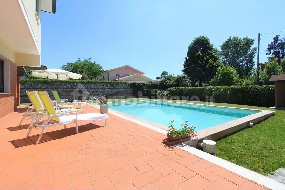 Villa in affitto a Forte dei Marmi