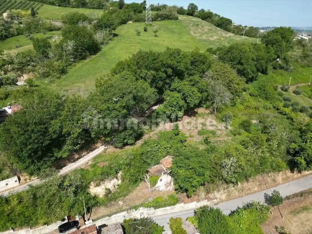 Villa in vendita a Mombaroccio