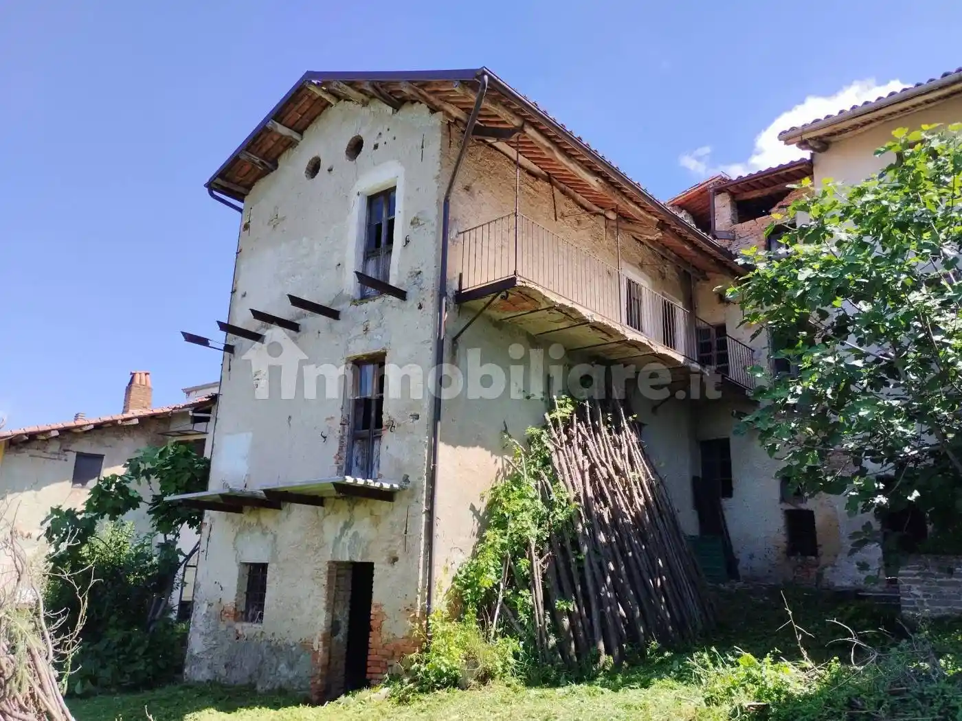 Casa indipendente in vendita a Clavesana