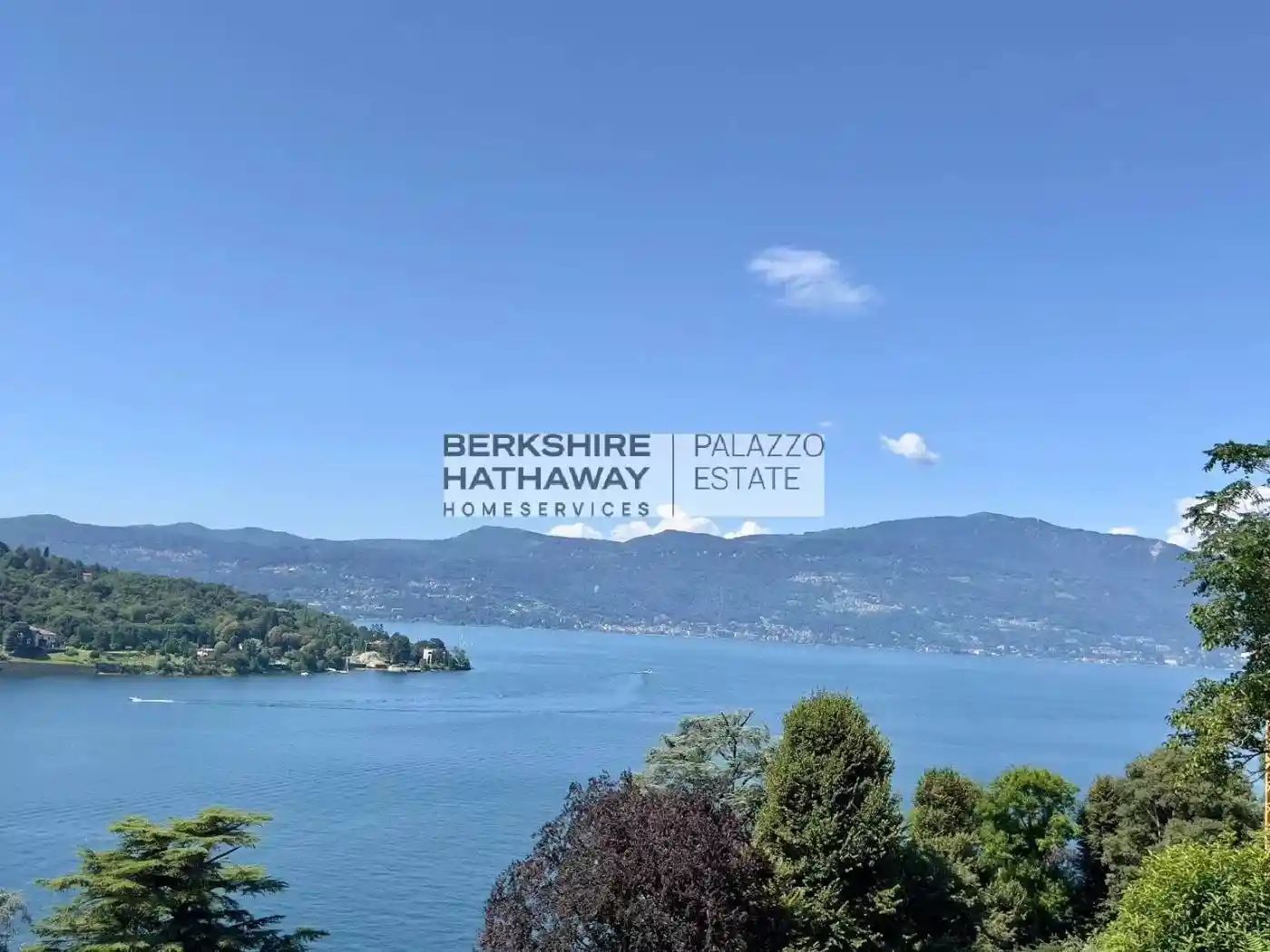 Appartamento in vendita a Laveno-Mombello