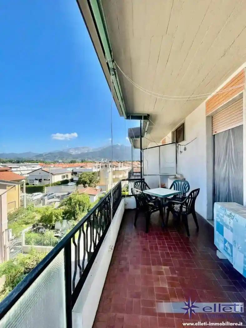 Appartamento in vendita a Massa