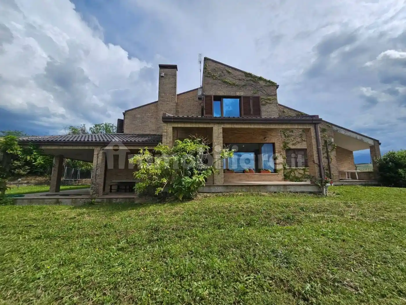 Villa in vendita a Fermo