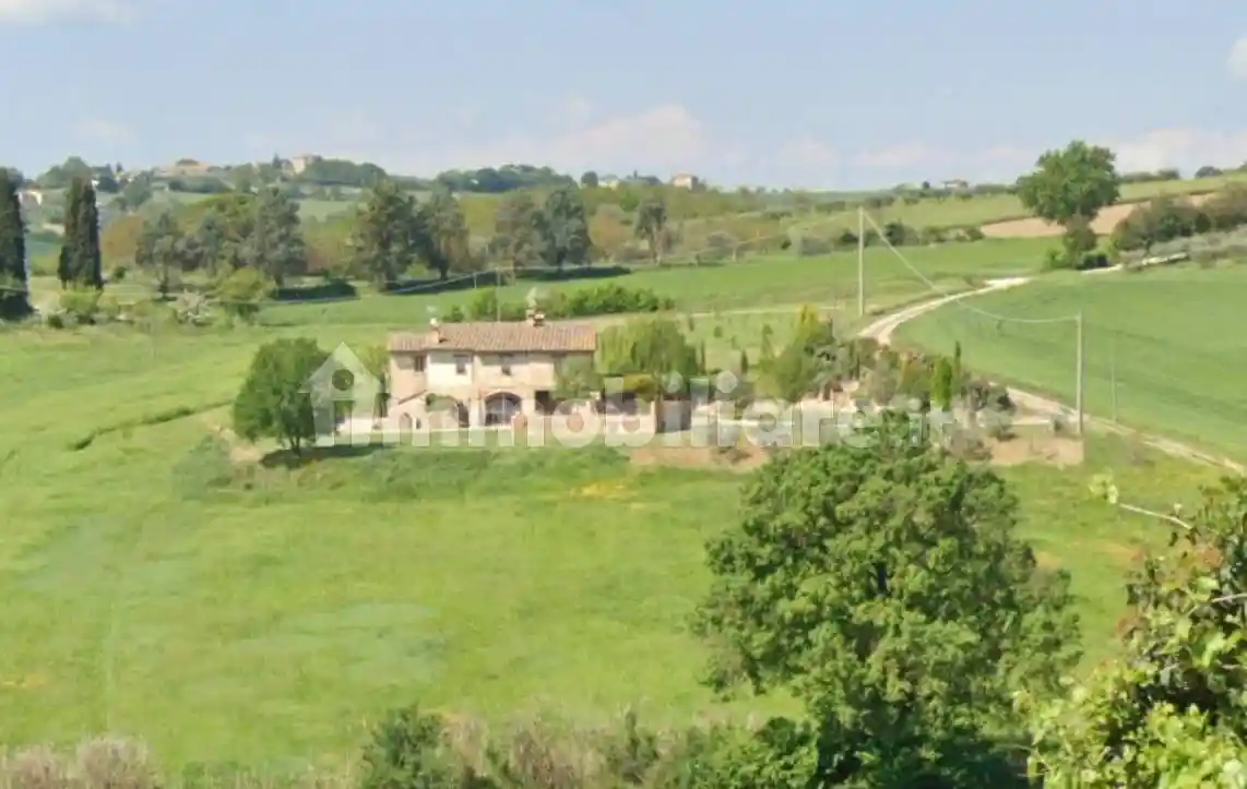 Rustico - Casale in vendita a Marsciano