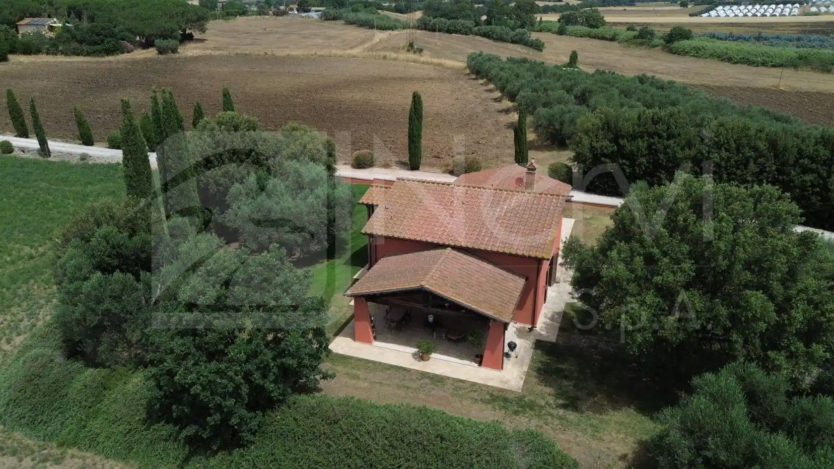 Villa in vendita a Montalto di Castro