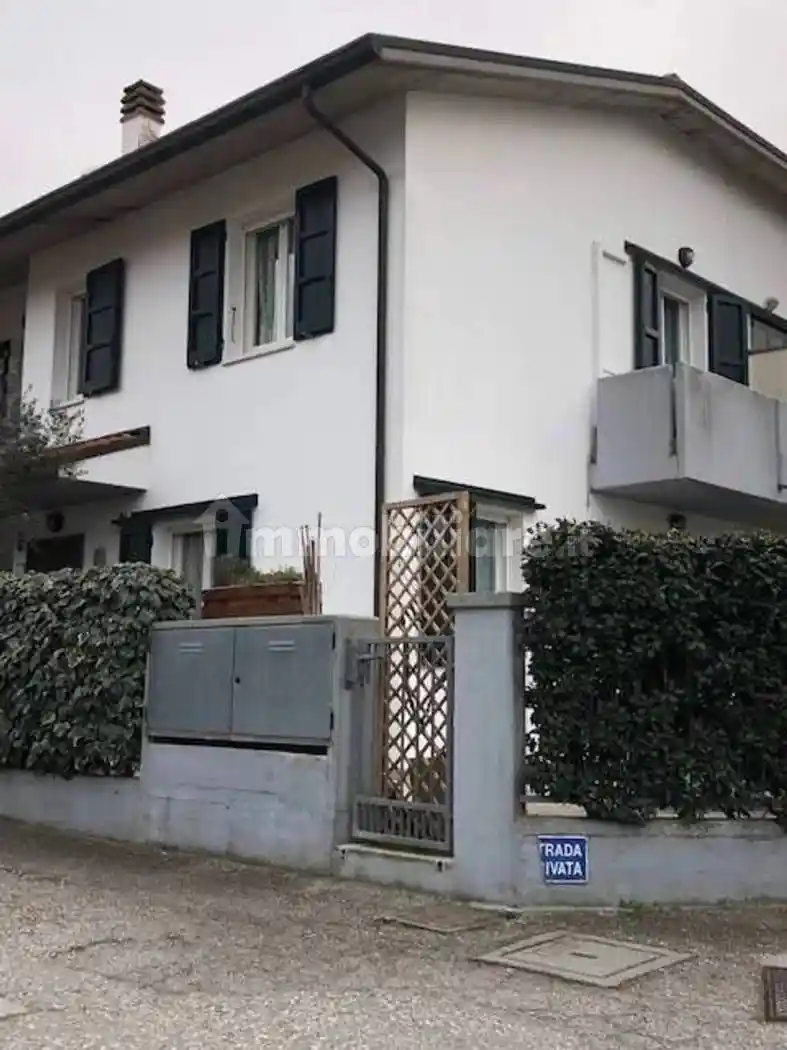 Villa in vendita a Ravenna