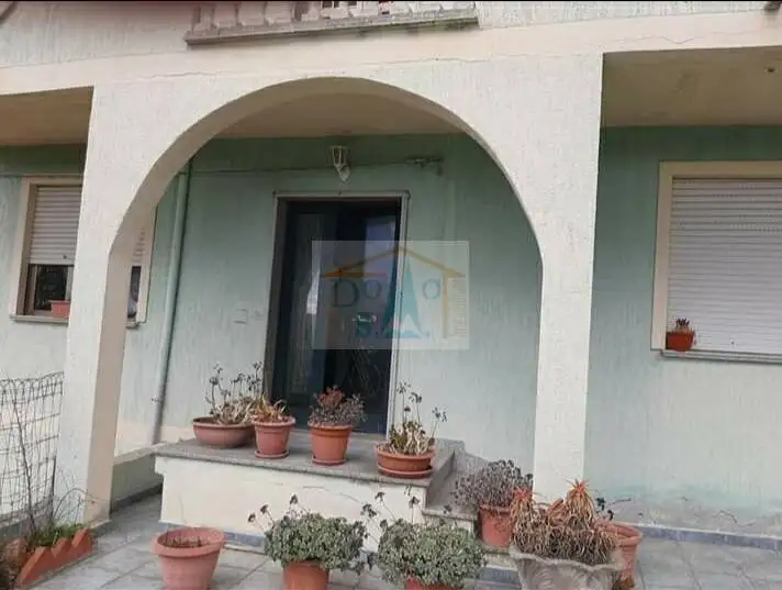 Villa unifamiliare, buono stato, 300 m², Centro, Lodè - foto 2