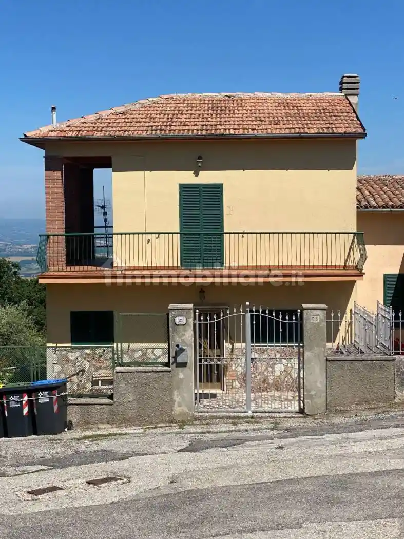 Casa indipendente in vendita a Acquasparta
