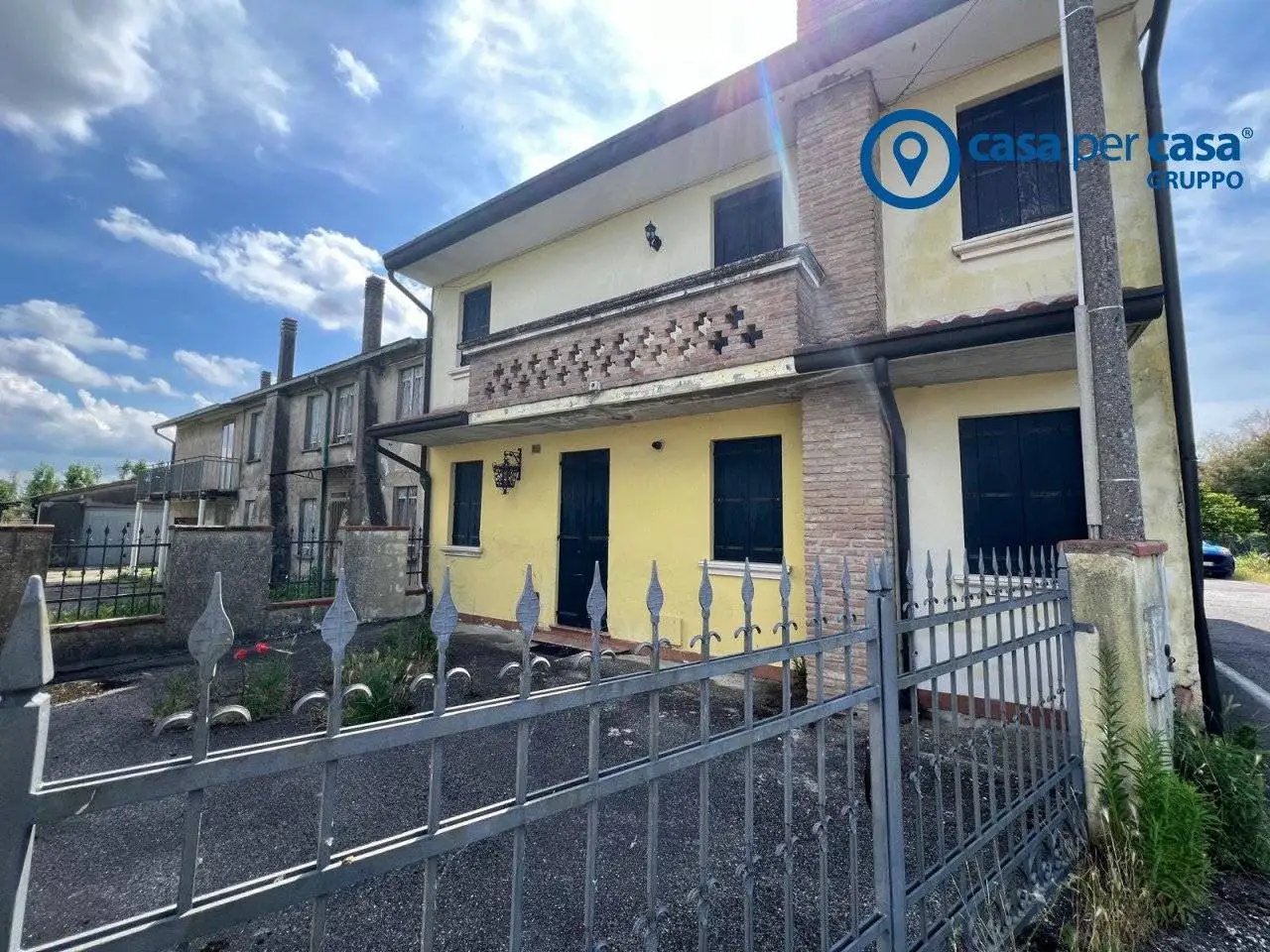 Villa in vendita a Villanova Marchesana