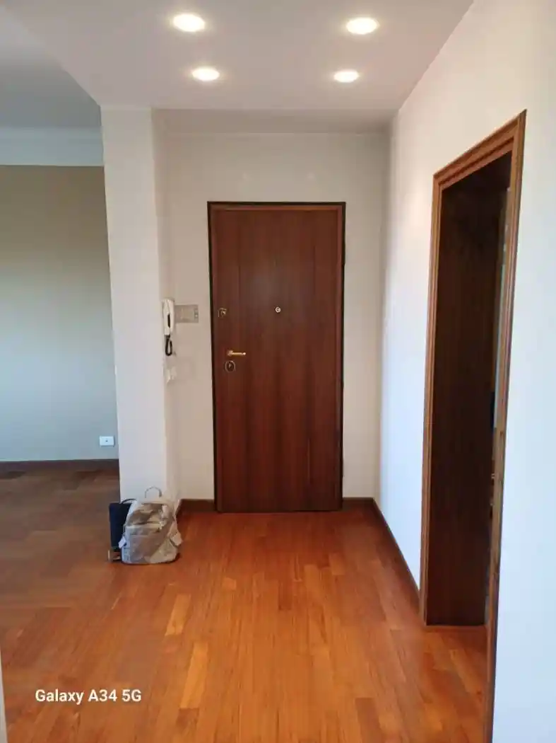 Appartamento in affitto a Desenzano del Garda