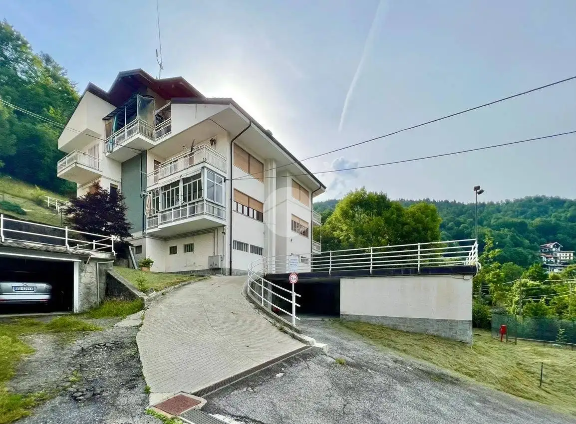 Appartamento in vendita a Traves