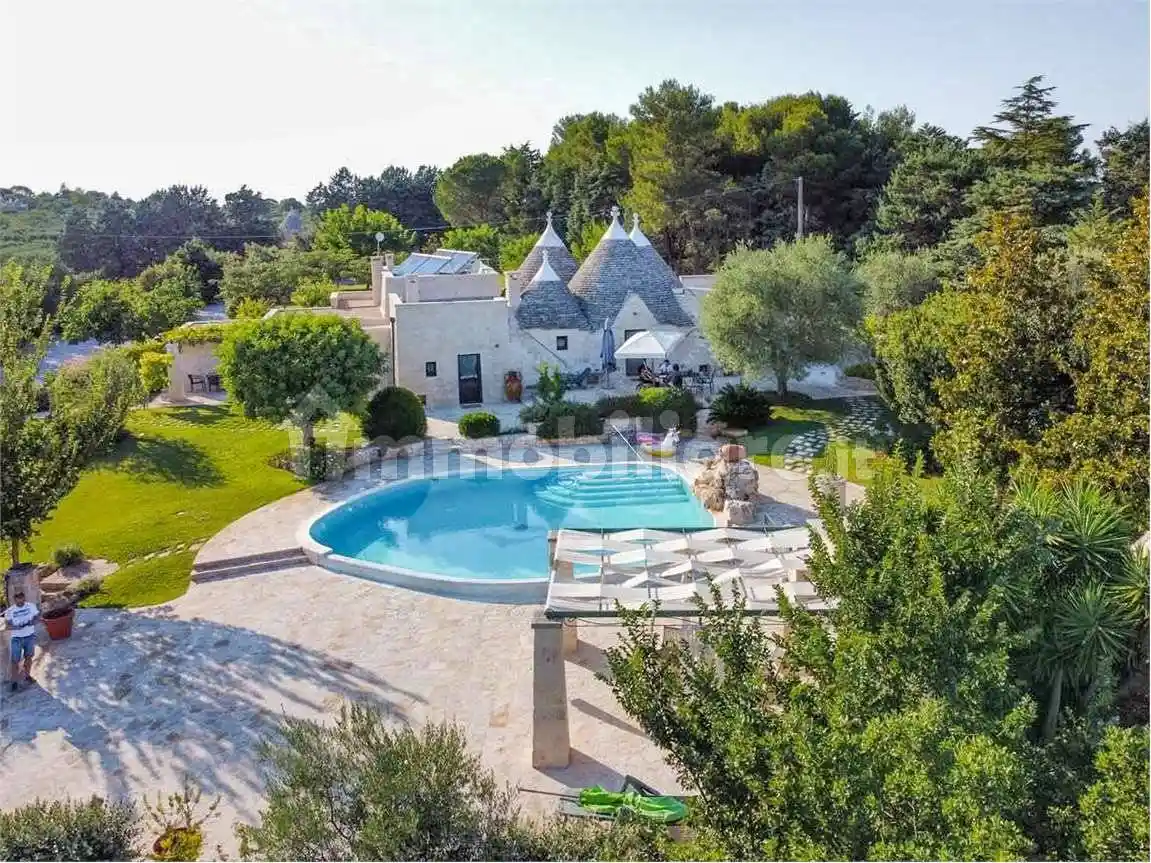 Villa in vendita a Cisternino