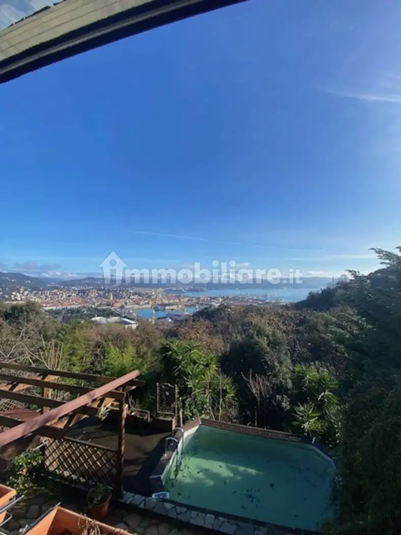Casa indipendente in vendita a La Spezia