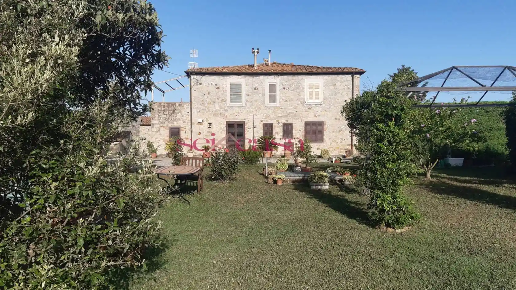 Rustico - Casale in vendita a Roccastrada
