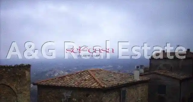 Appartamento in vendita a Arcidosso