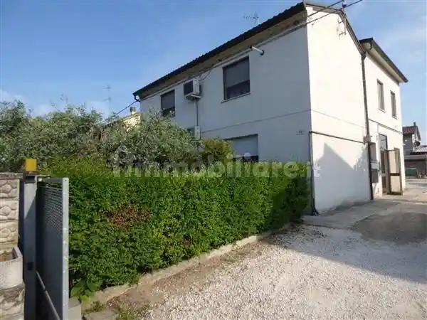 Appartamento in vendita a Lugo