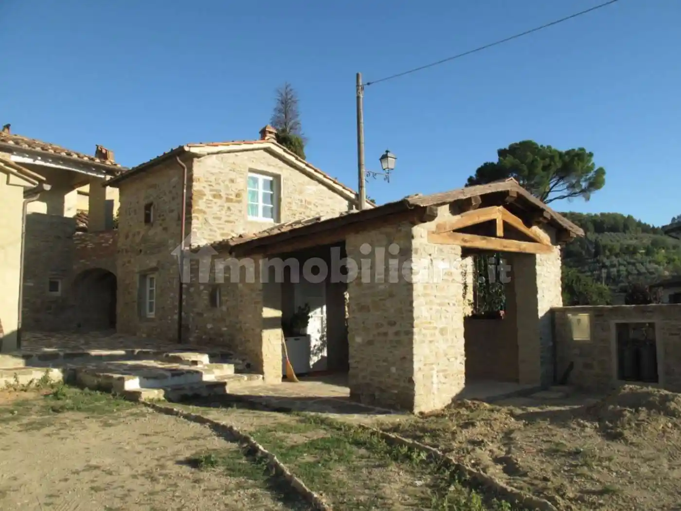 Villa in vendita a Arezzo
