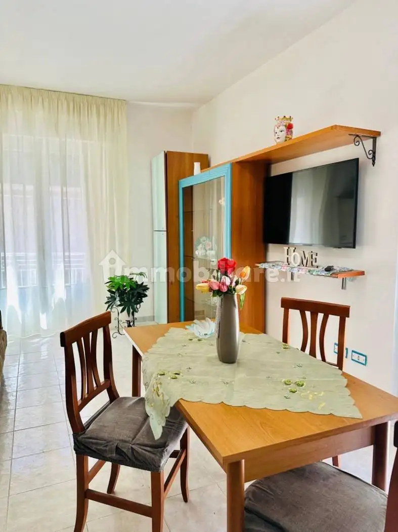 Appartamento in affitto a Gela