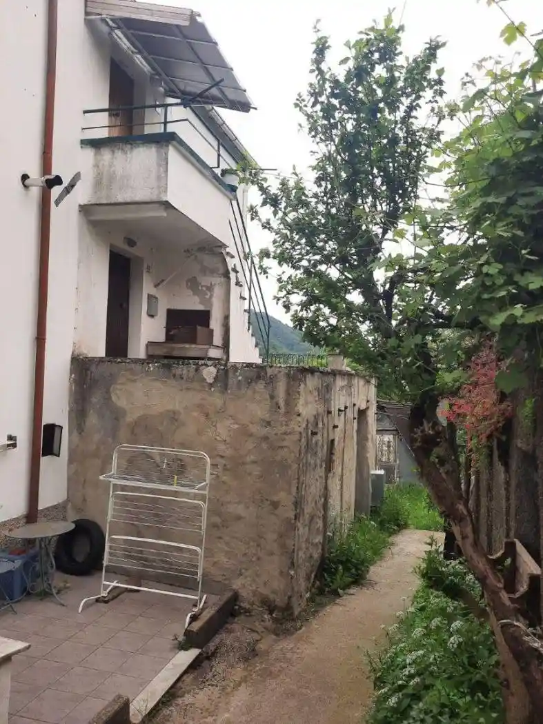 Appartamento in vendita a Davagna