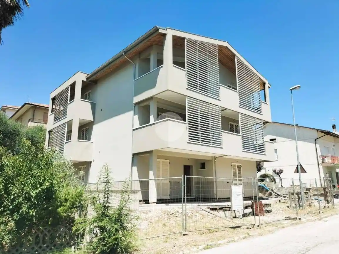 Rustico - Casale in vendita a Colli al Metauro