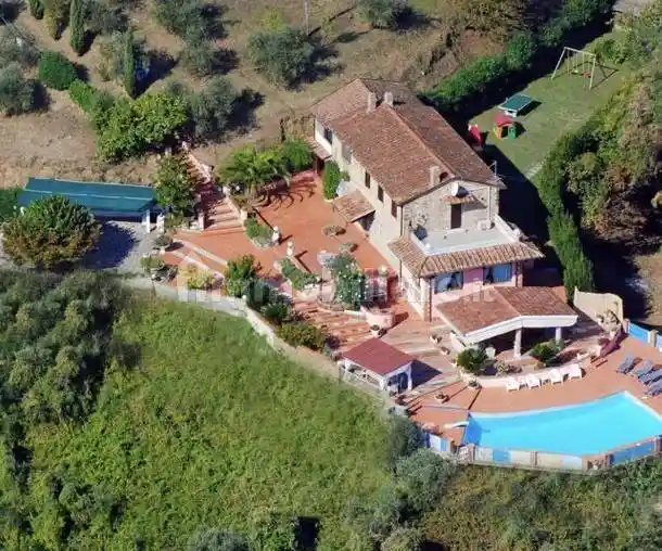 Rustico - Casale in vendita a Massarosa