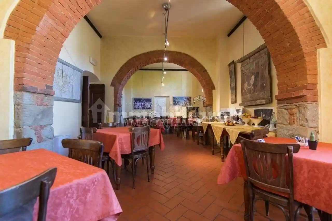 Villa in vendita a Loro Ciuffenna