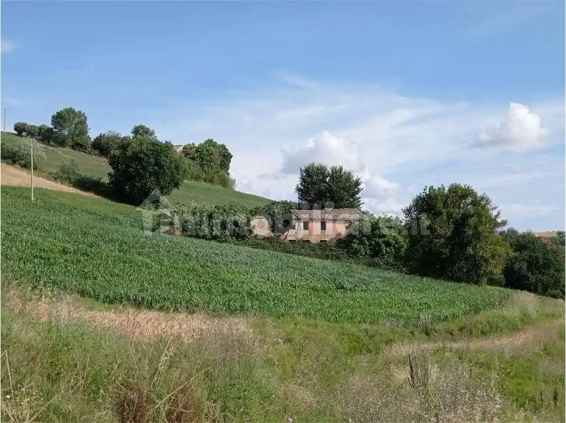 Rustico - Casale in vendita a Osimo