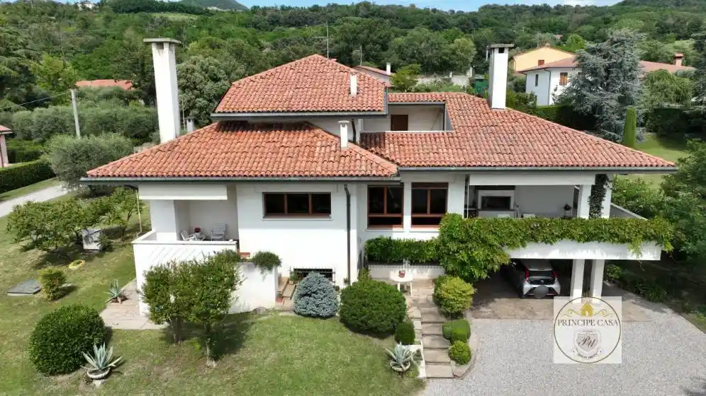 Casa indipendente in vendita a Baone