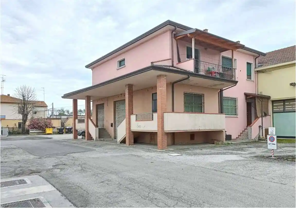 Appartamento in vendita a Ostellato