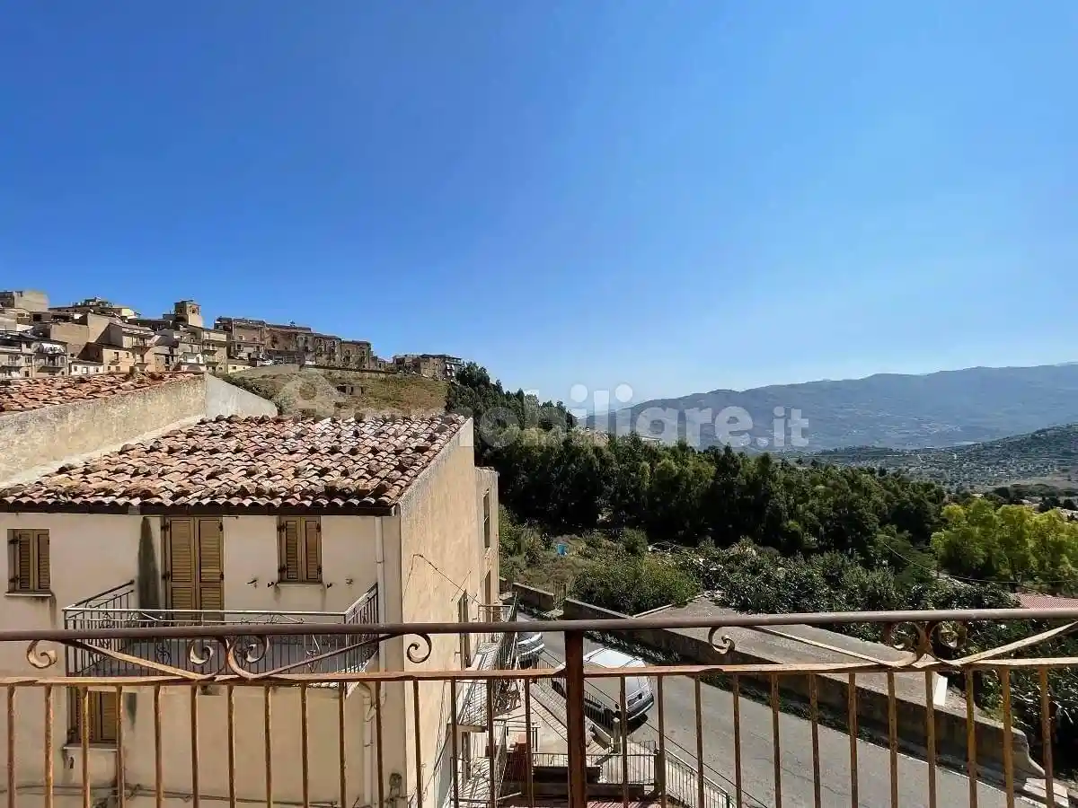 Villa in vendita a Tusa