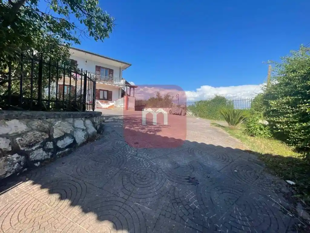 Villa in vendita a Artena