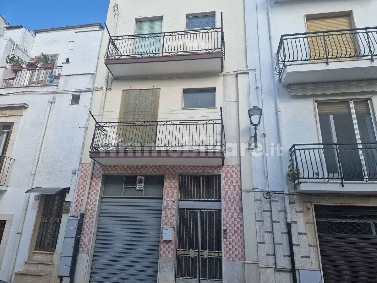 Casa indipendente in vendita a Turi