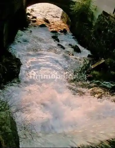 Quadrilocale buono stato, su più livelli, Fiumelatte, Varenna - foto 4