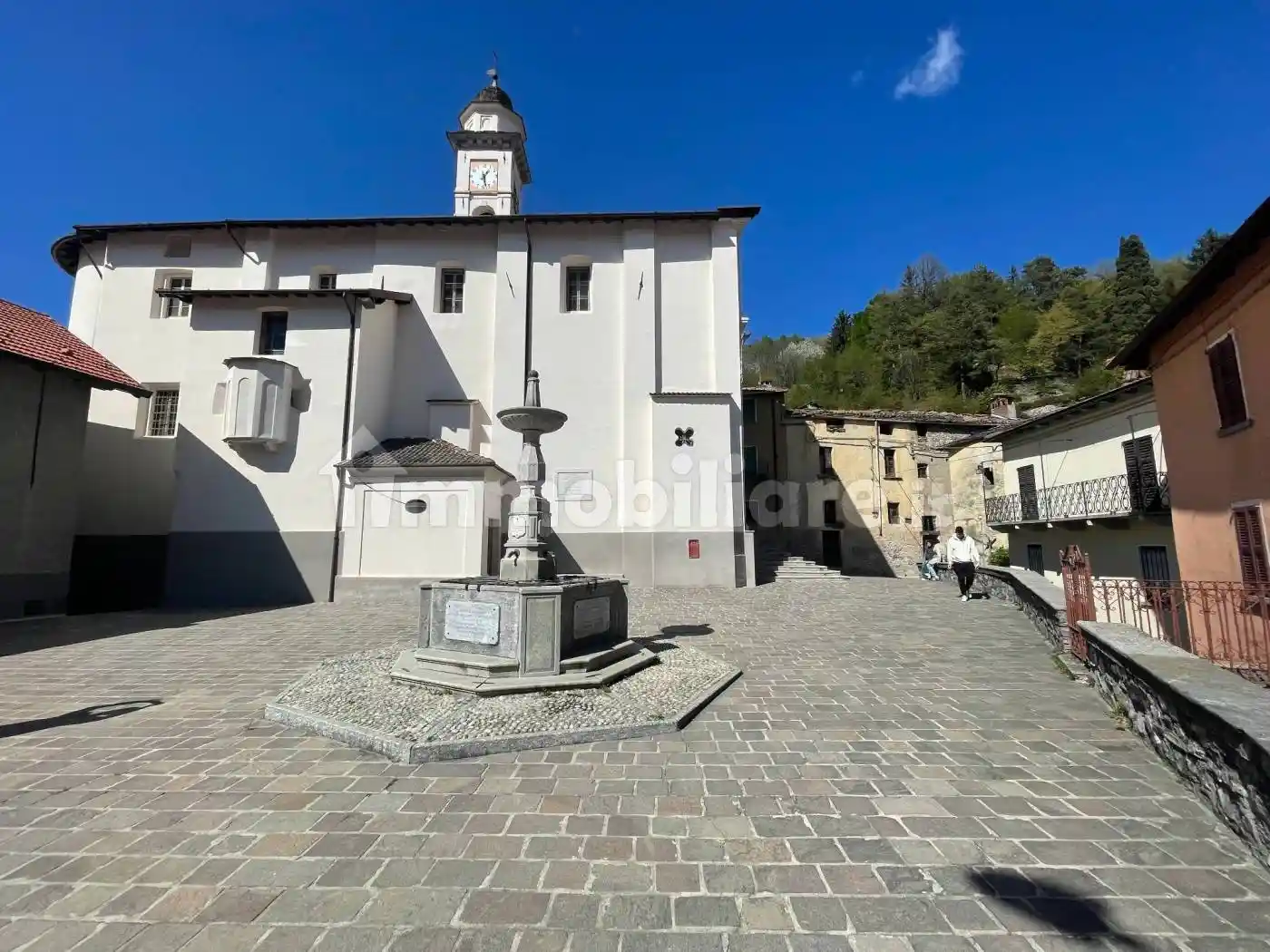 Casa indipendente in vendita a Plesio