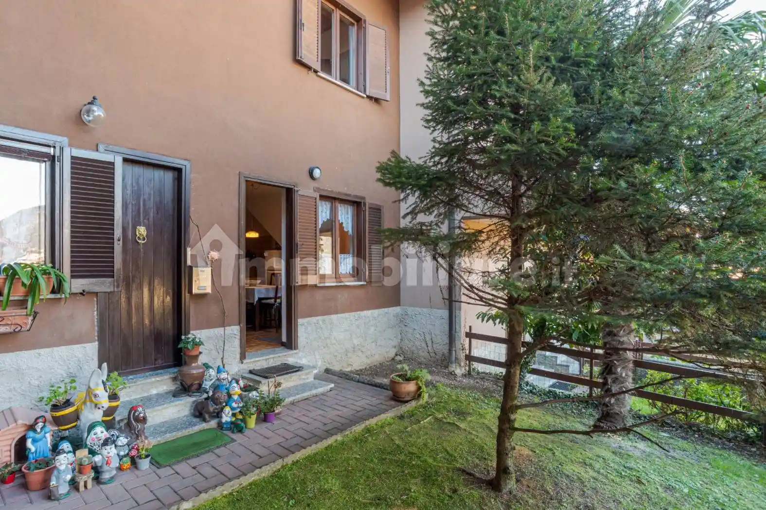 Appartamento in vendita a Menaggio