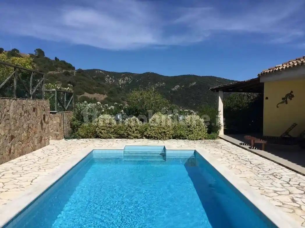 Villa in affitto a Domus De Maria