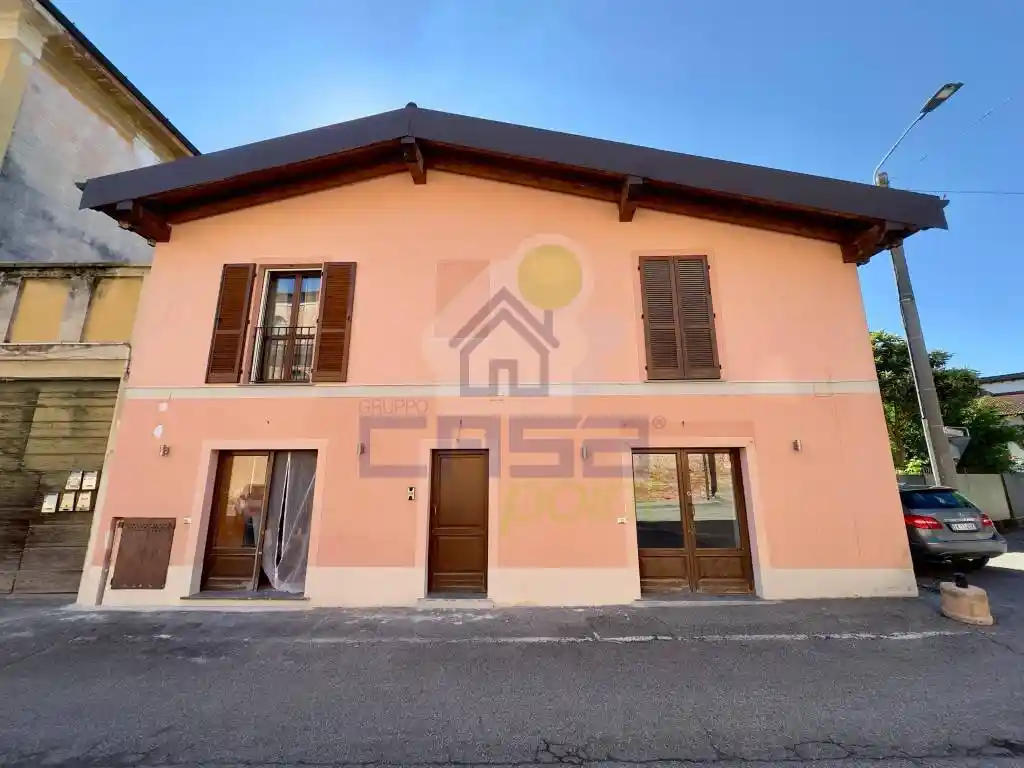 Palazzo - Edificio in vendita a Annicco