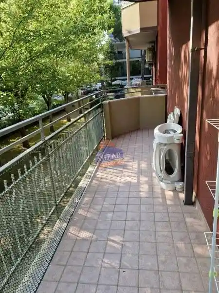 Palazzo - Edificio in Affitto - foto 4