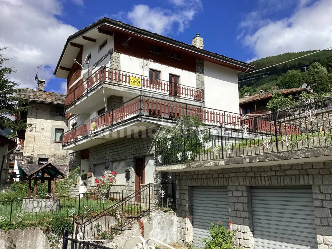 Casa indipendente in vendita a Saint-Rhémy-En-Bosses